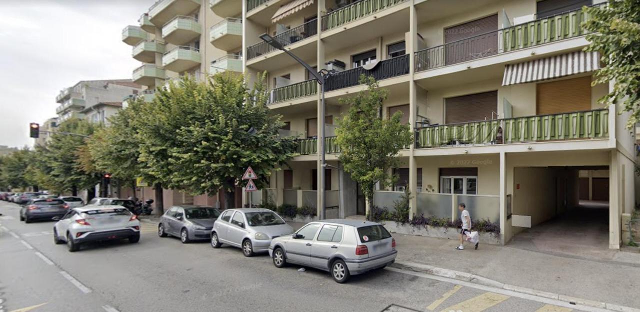 Escapades Ensoleillees Apartment นีซ ภายนอก รูปภาพ